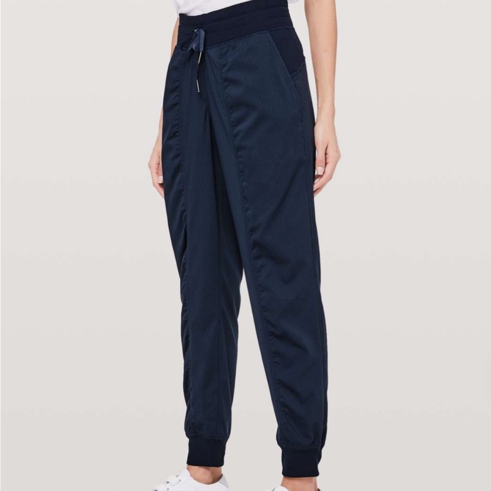 Lululemon Dance Studio Mid-Rise Jogger